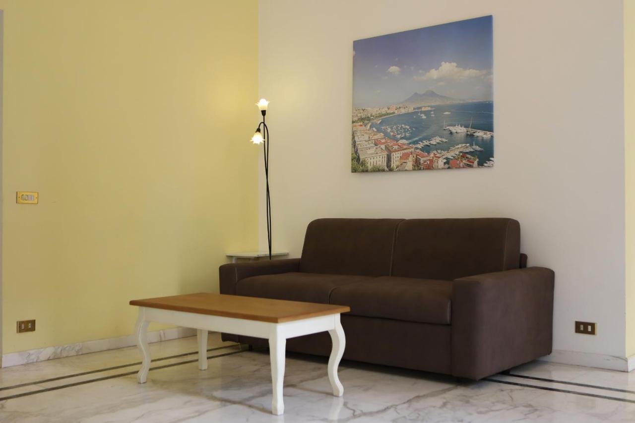Maison d'hôtes Piazza Dante By Wonderful Italy *