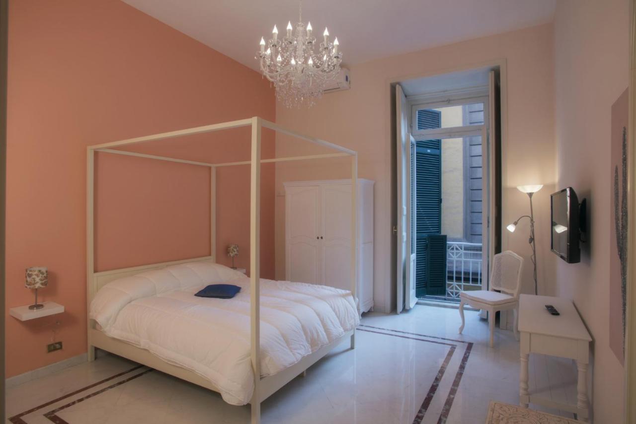 Maison d'hôtes Piazza Dante By Wonderful Italy