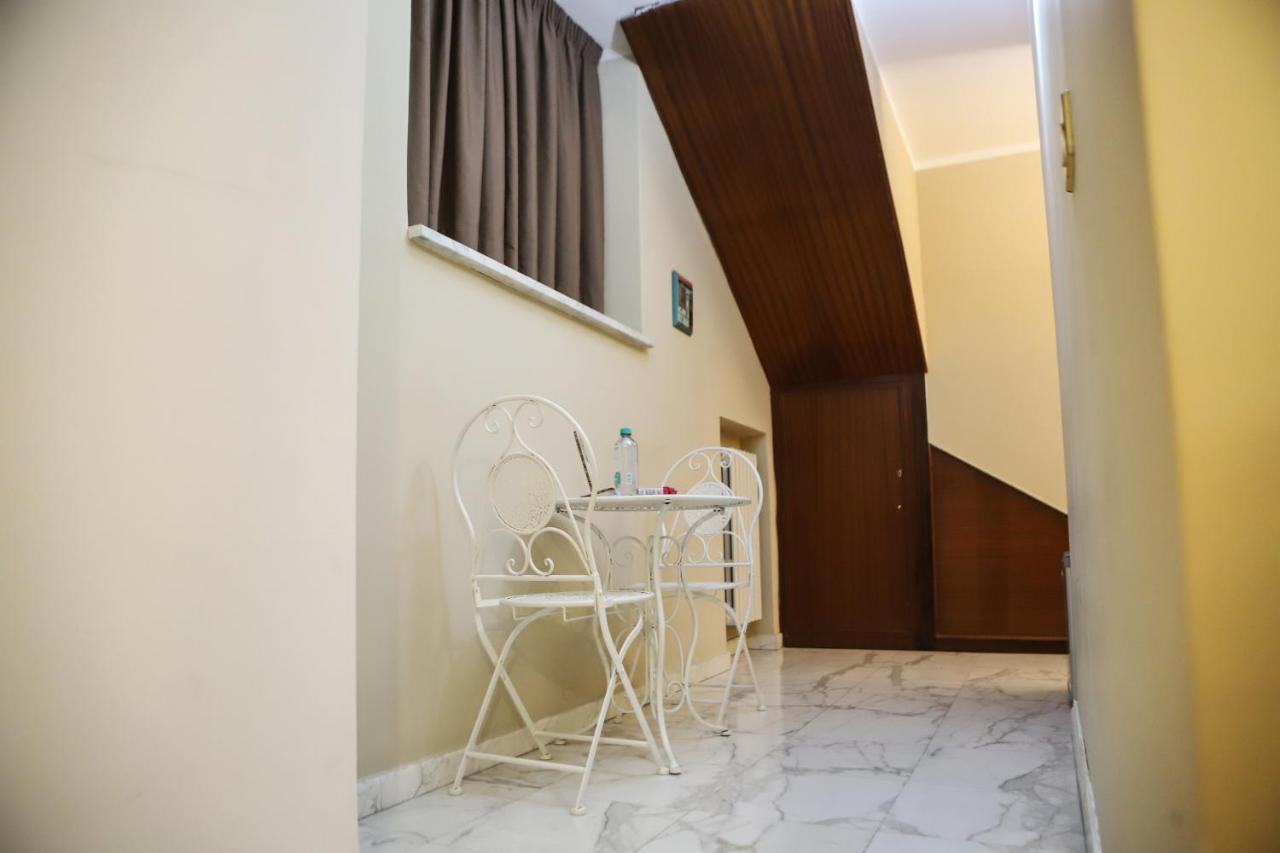 Maison d'hôtes Piazza Dante By Wonderful Italy *
